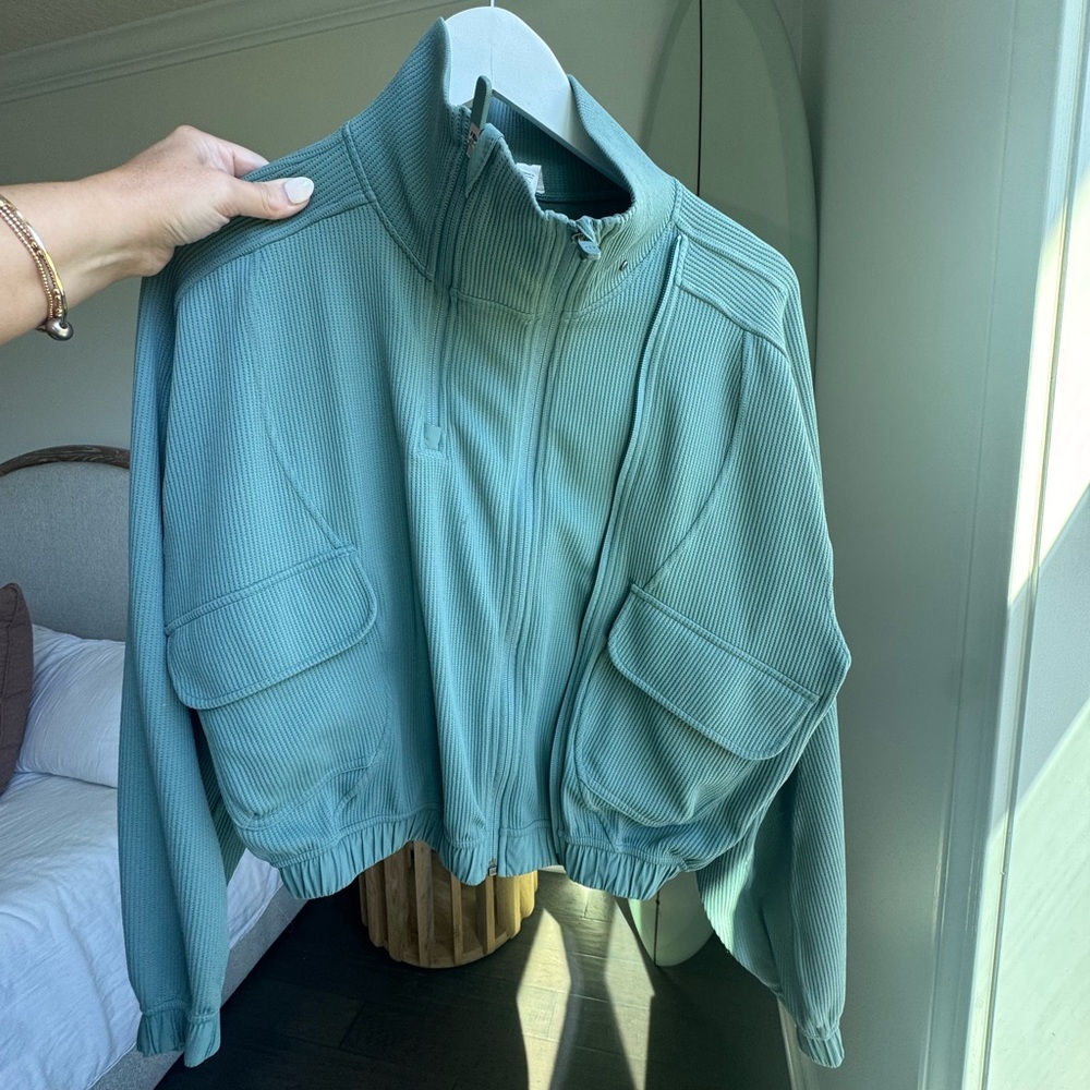 Lululemon Ribbed Textured Jacket